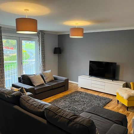 Flat Three, 212 Eaglesham Road, East Kilbride, Glasgow Esterno foto