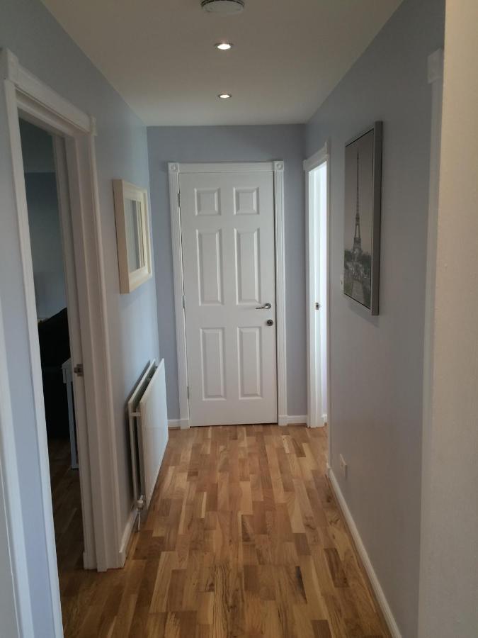 Flat Three, 212 Eaglesham Road, East Kilbride, Glasgow Esterno foto